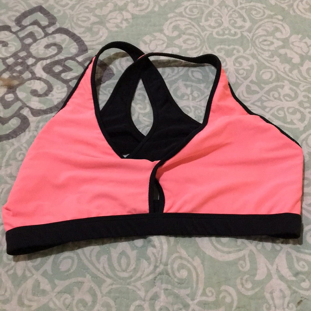 Reversible bikini top